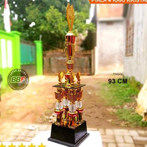 Piala 4 Kaki Mewah Trophy Model Kristal 93 cm