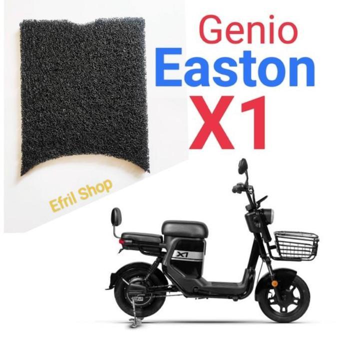 Alas kaki karpet sepeda motor listrik Genio Easton X1