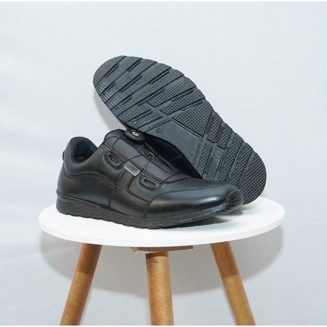 sepatu pdh casual tali putar sepatu kulit asli merk ciarmy