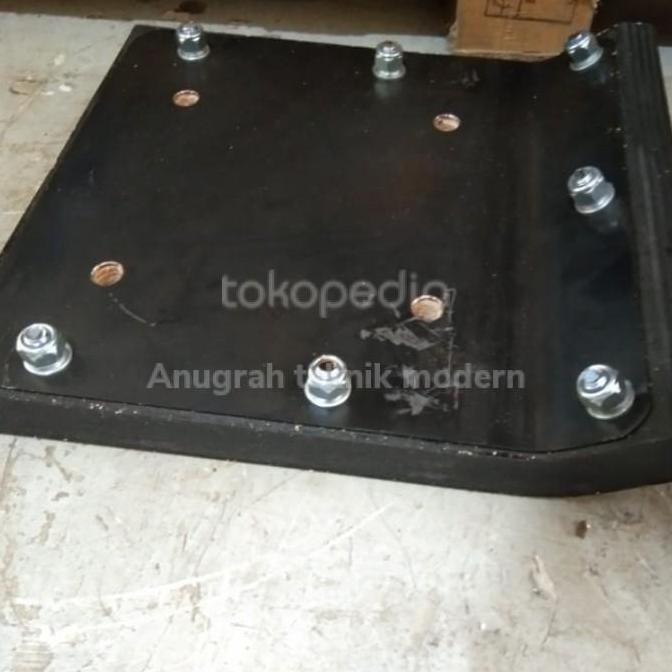 sepatu stamper kuda mikasa mtr80