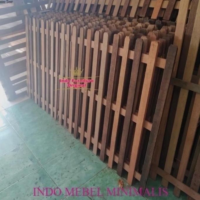 Pagar/ pager pembatas rumah/ taman kayu kalimantan murah berkualitas