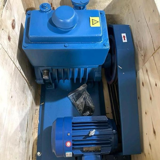 Rotary Vane Vacuum Pump Rotor 2X-15 2,2Kw 380V Pompa Vakum Rotary Vane Baling-Baling Putar