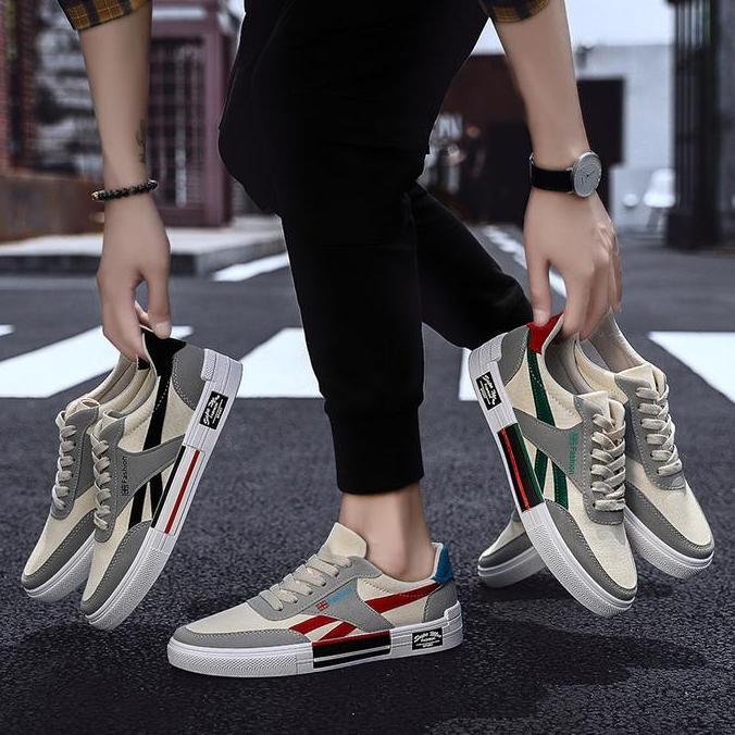 Sepatu Sneakers Pria Terbaru Sepatu Warm Zone CAD CDR  Sepatu Import Original & Trendy canvas casual