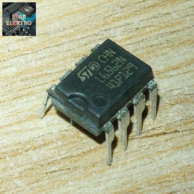 L6562N DIP-8 L6562 L 6562N 6562 ST CURRENT MODE IC PFC CONTROLLER POWER SUPPLY SE27