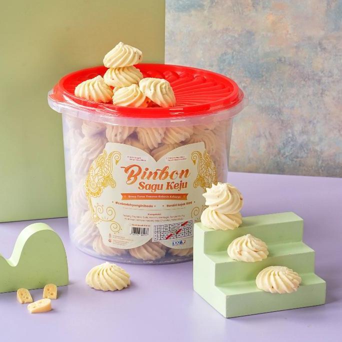Binbon Cookies Kue Sagu Keju @500 Gr / Toples Sagu Keju Jadul