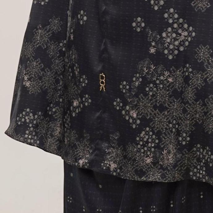 DOA  -  Mahira Prayer Robe