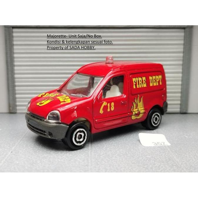 VINTAGE MAJORETTE RENAULT KANGOO FIRE DPT LOOSE MIX99