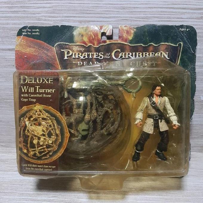 PIRATES OF THE CARIBBEAN DEAD MAN'S CHEST - DELUXE WILL TURNER FIGURE MDLS27