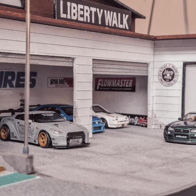 DIORAMA DIESCAST LBWK GARAGE