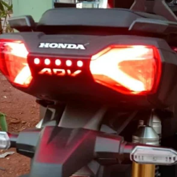 Cover Stop Lamp Honda Adv 150.Garnis Lampu Stop Honda Adv 150 New