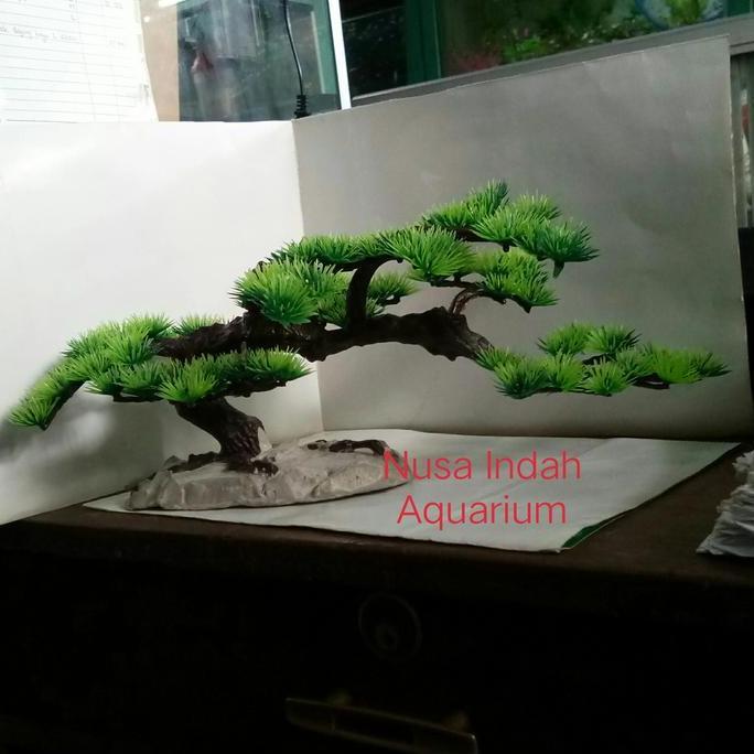 Pohon bonsai plastik