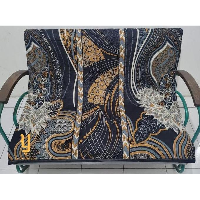 (ROMAN PICISAN)-Bahan Katun Sarung Batik Motif Roman Picisan