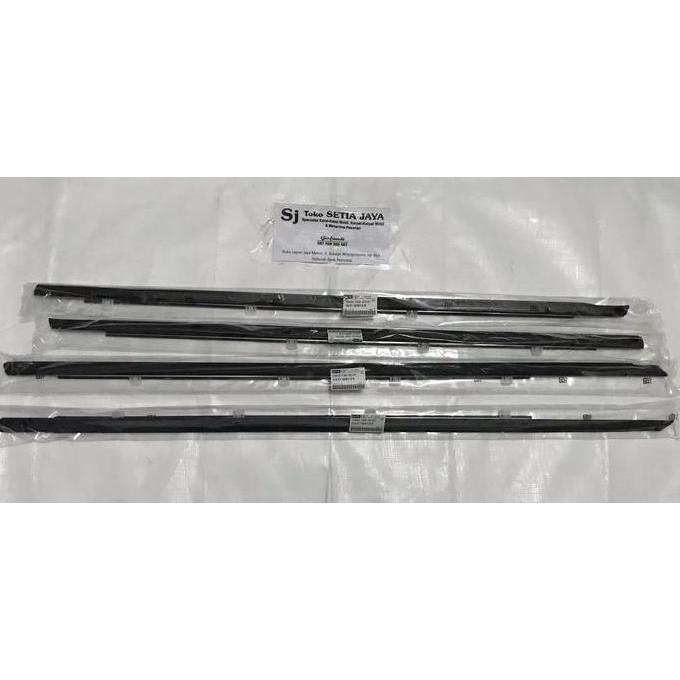 Pelipit Kaca Luar Honda Accord 2008-2012 / Weather Strip Honda Accord
