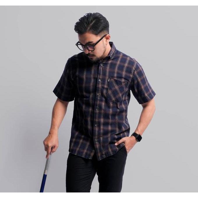 PAKAJI Kemeja Flanel Pria Lengan Pendek Hijau Garis Abu Kemeja Pria Flanel Pria Kemeja Pendek 013 B