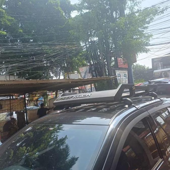 Roof Rack Bagasi Atas Mobil Calya Model Roof Rack Plus Cross Bar Model Kunci Komplit Murah