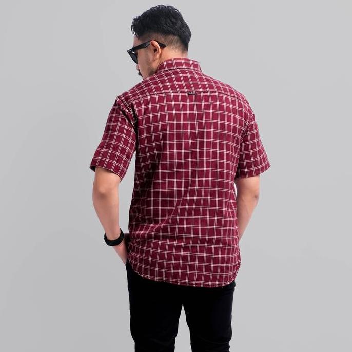 DGM Kemeja Flanel Pria Lengan Pendek Merah Garis Putih Kemeja Pria Flanel Pria Kemeja Pendek 2946 PT