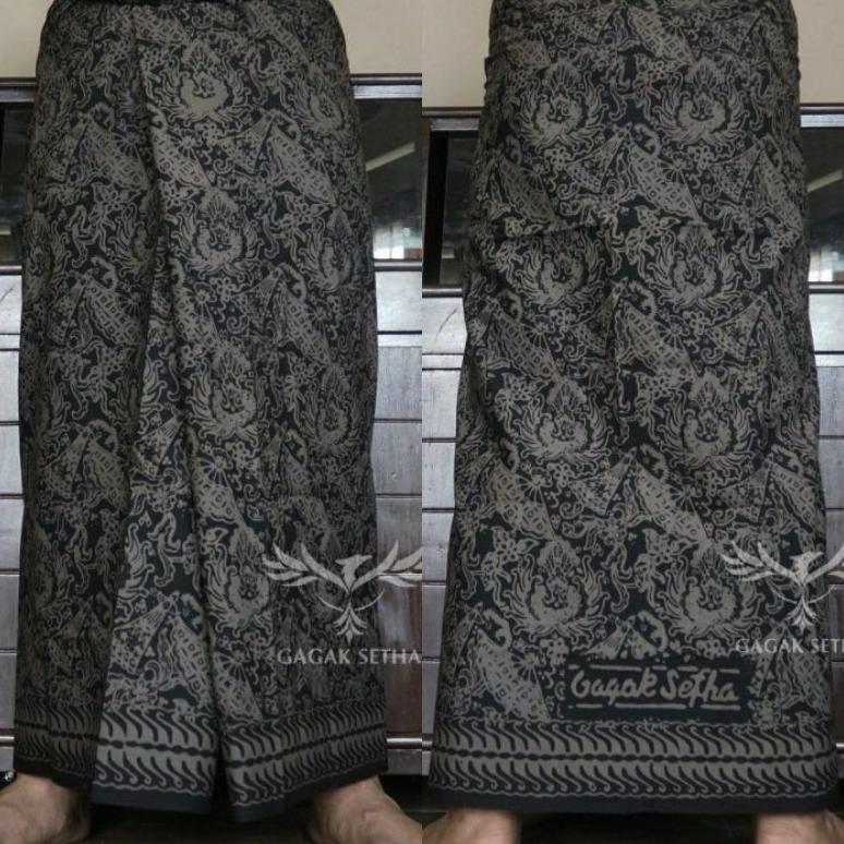 Ms Id Official Sarung Batik Pekalongan Santri Kekinian Sarung Gagak Setha Original Pekalongan - Saru