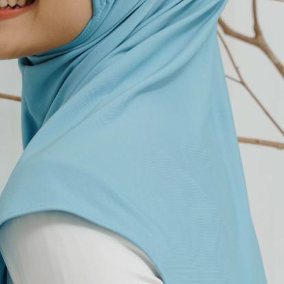 Nisrina Bergo Citra Narurita - Jilbab Kerudung Hijab Sekolah Olahraga Polos Sedang