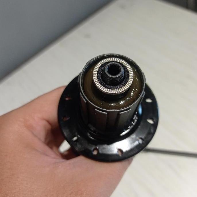 Hub belakang fastace Vuelta disc brake 24H Bearing