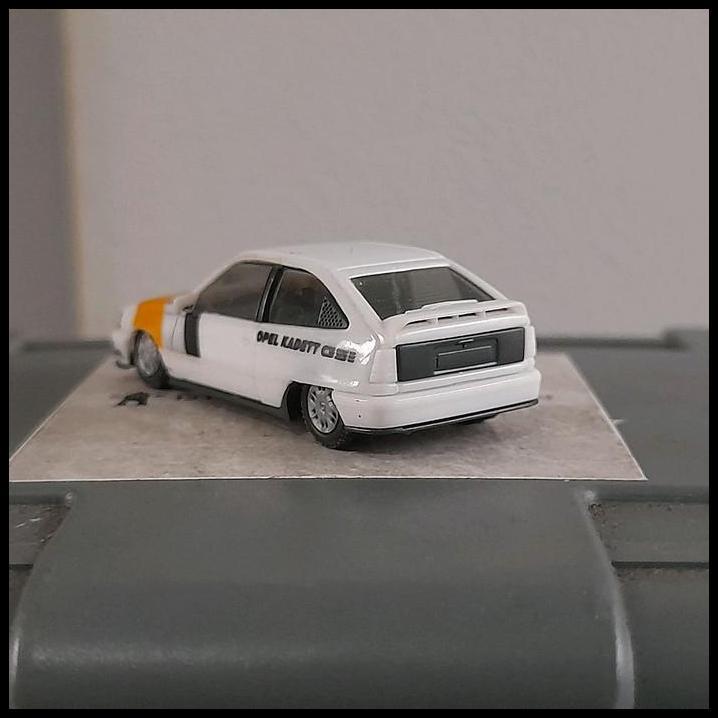 TERBARU HERPA SKALA 1:87 - OPEL KADETT PUTIH MODEL CELUP (HP107) 