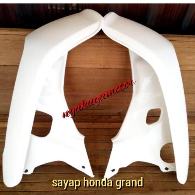 Sayap Sayap Warna Putih Honda Putih Warna PUTIH Astrea Grand / Legenda