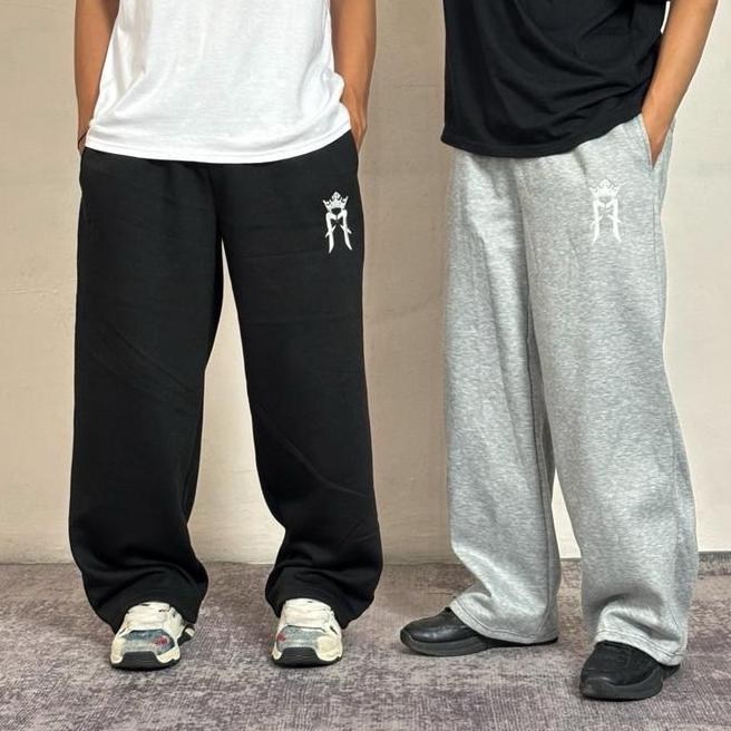 Flame Everyday Sweatpants Flame Everyday Sweatpants Baggy Logo Crown Unisex Pria