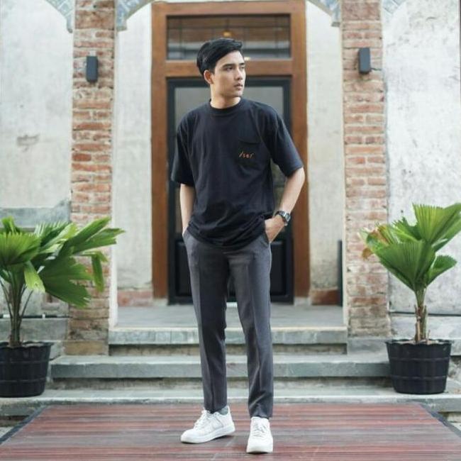 Celana Kerja Pria Celana Kerja Pria Slim Fit Bahan Wool -