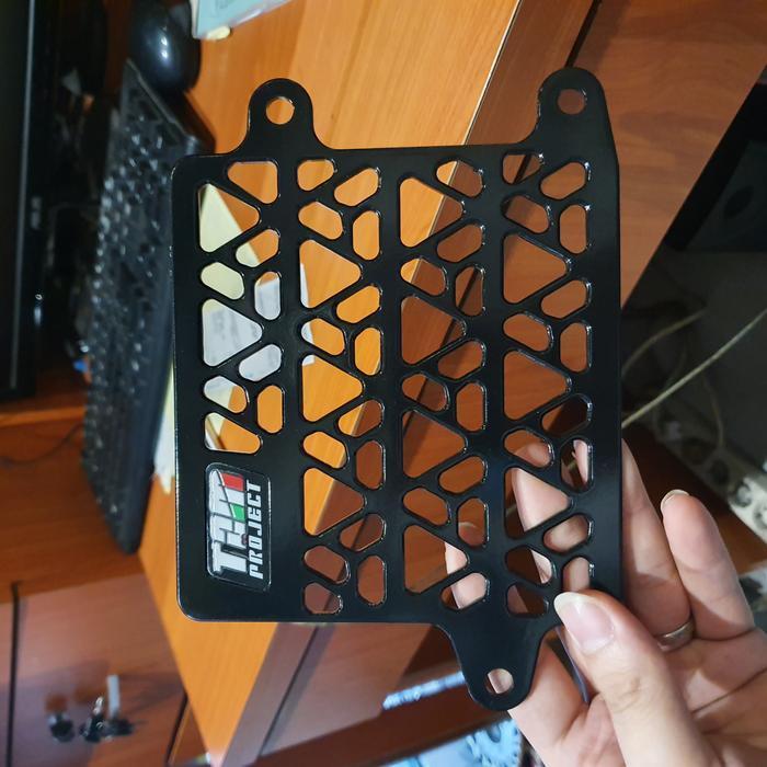 Cover Radiator Tzm Honda Vario 150 Adv Pcx Triangle New Original Dan Terpercaya