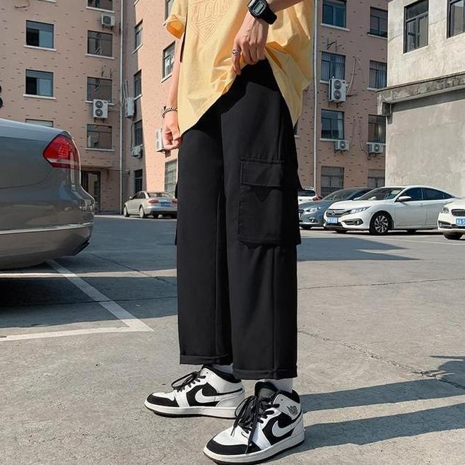 Overall Celana Kasual Overall Celana Kasual Saku Hitam Besar Longgar Pria Lurus