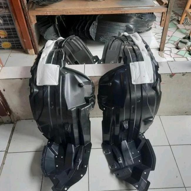 Liner Fender Spakboar Depan Innova Zenix