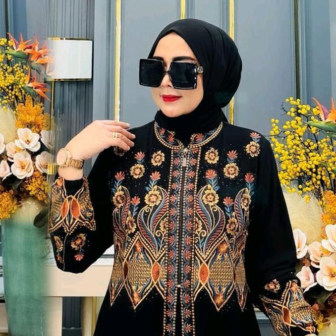 Gamis Abaya Hitam Elegan dengan bordiran Motif Unik untuk Tampilan Mewah dan Modis gamis lebaran 202