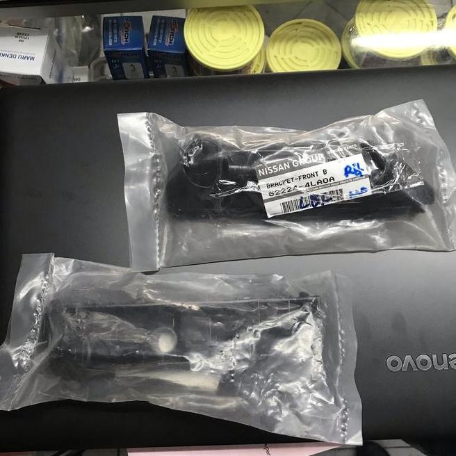 Breket Bumper Depan Datsun Go.