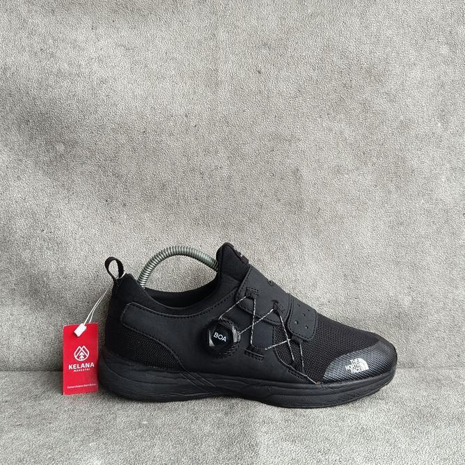 Sepatu Tnf Boa System Running