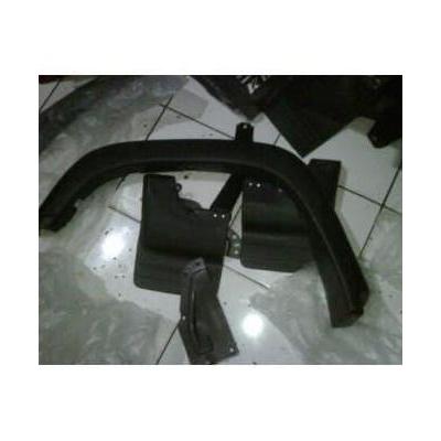 Over Fender Kijang Grand
