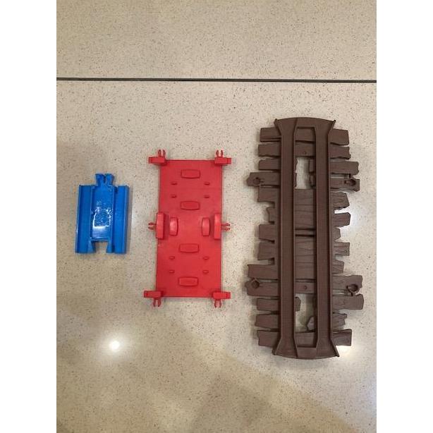 Takara Tomy Plarail Mainan Kereta Api Thomas And Friends, Chuggington Set Paketan dan Takara Tomy Mo