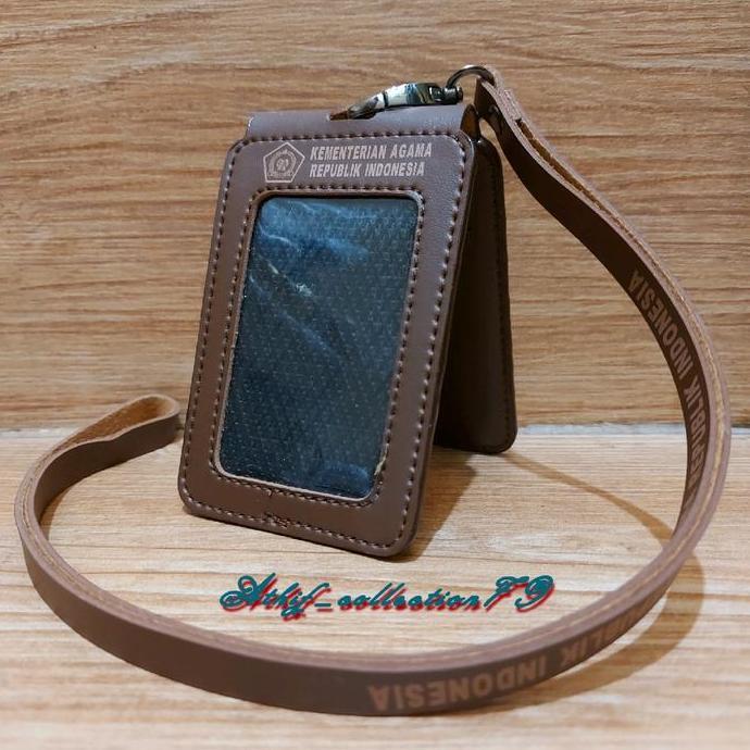 Tempat Id Card Kulit Lipat Kemenag