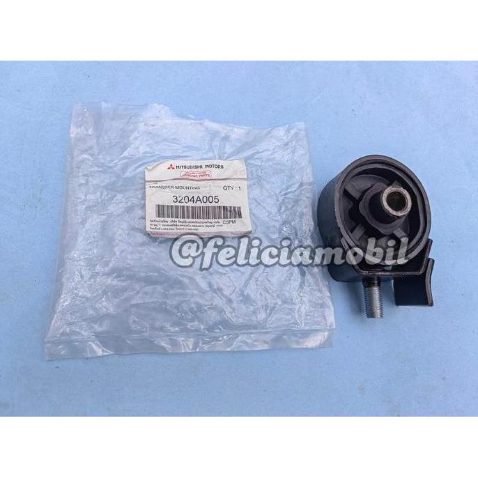 Transfer Mounting Triton Pajero Sport 3204A005