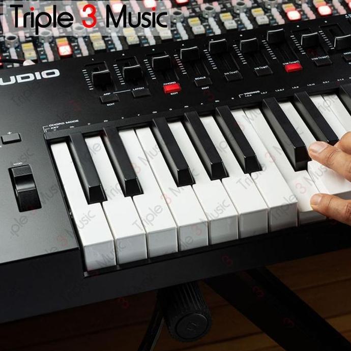 M-Audio Oxygen Pro 61 Midi Controller 61 keys