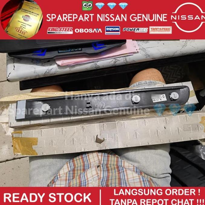 Ready Stock List Pintu BELAKANG Xtrail T30 Side Body Moulding Door 100% ORI NISSAN