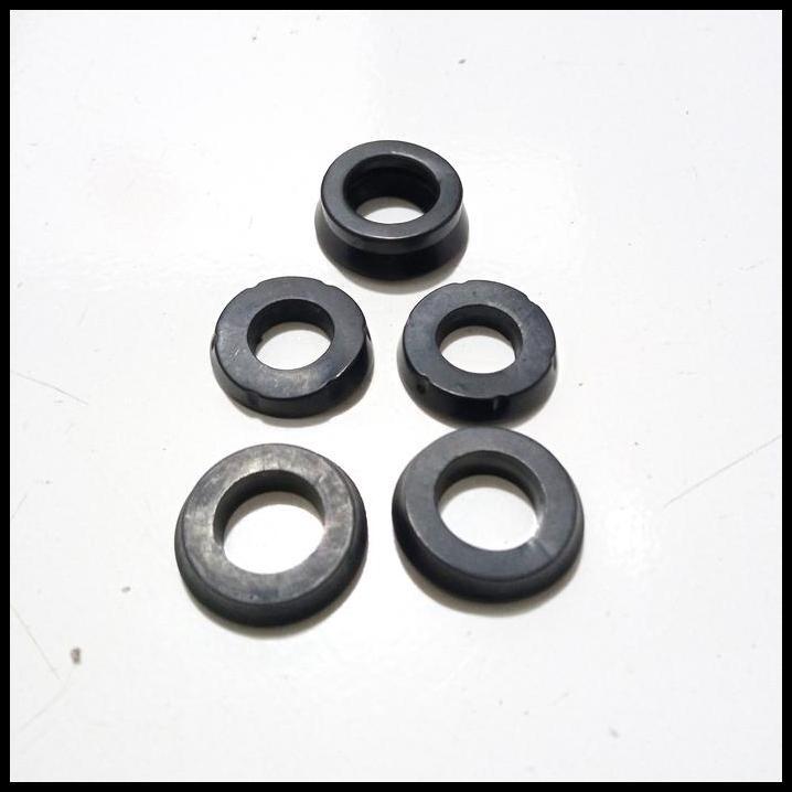 TERLARIS CUP KIT / KARET SEAL MASTER REM ATAS MITSUBISHI COLT T120 LAMA 