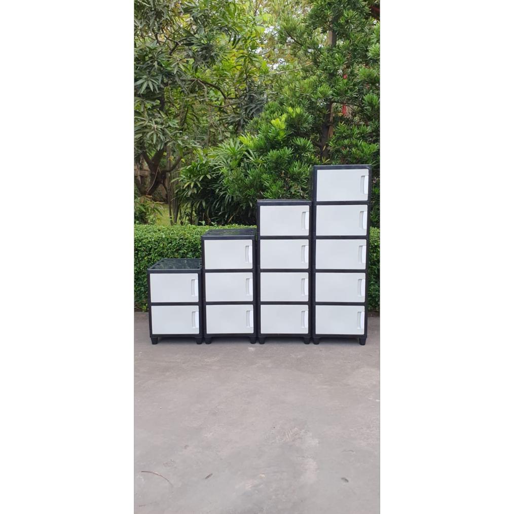 Bergaransi Akako - Lemari Pakaian Plastik Akako Jumbo Swing "Catur" New / Kode: Catur / Lemari Porta