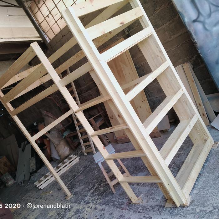 tempat tidur tingkat 100x200