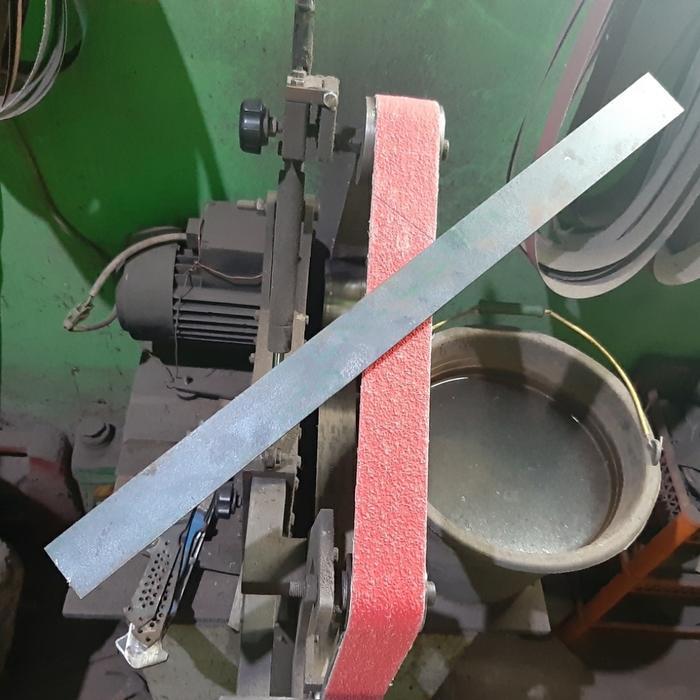 Baja Bahan Pisau Bohler n695 Panjang 40cm