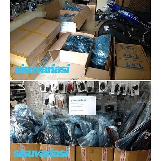 Lis List Chrome Bagasi Belakang Xpander Trunk Lid Chrome