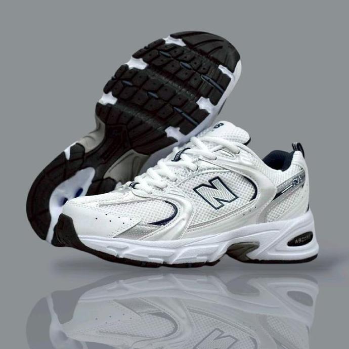 Sepatu kasual Pria Wanita  terbaru paling laris putih nb 530 ZS