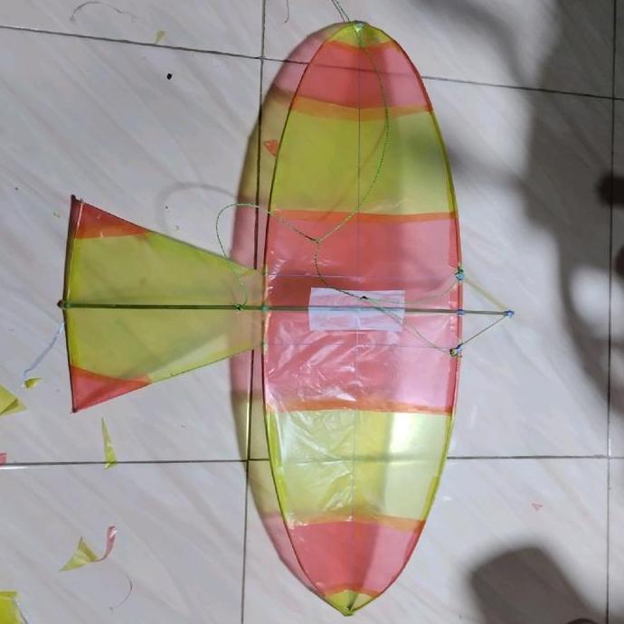 Mainan Anak Layang-Layang Gapangan Bambu dengan Sayap 70cm