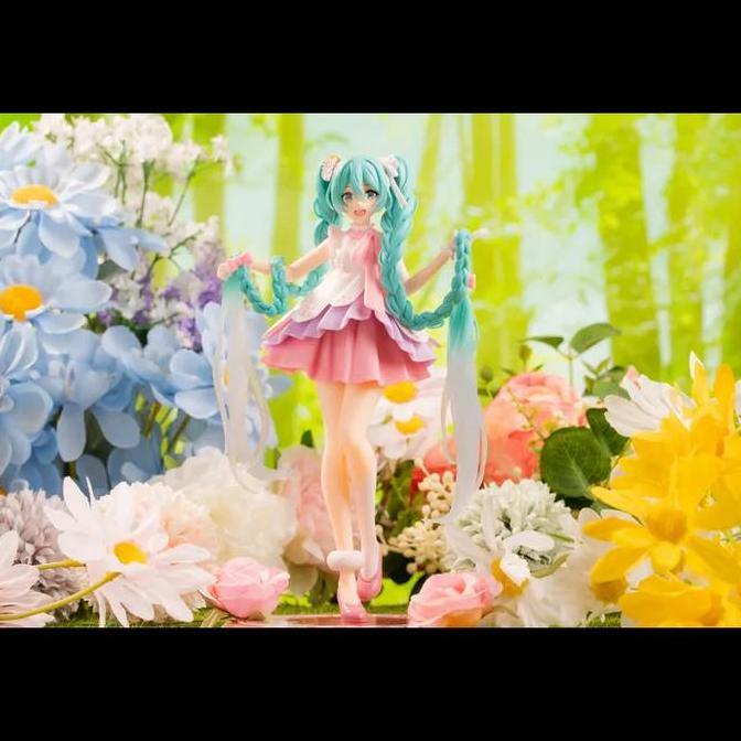 Wonderland Figure Hatsune Miku - Rapunzel