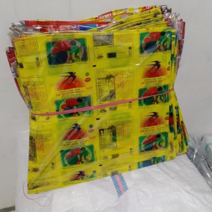 LAYANG - LAYANG / LAYANGAN PLASTIK isi 100 PCS