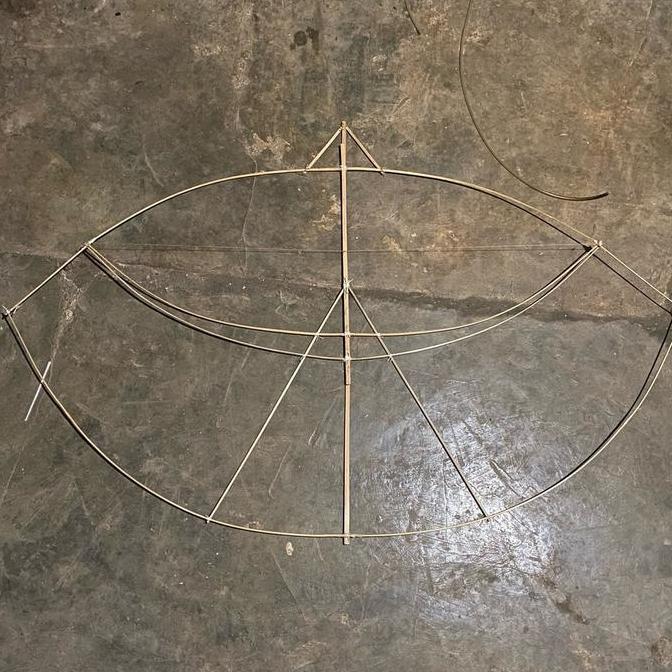 Layangan Gapangan Pegon Ceper Aesthetic Layangan 1 meter 1.5 meter layang Gapangan Viral Hanya ranga