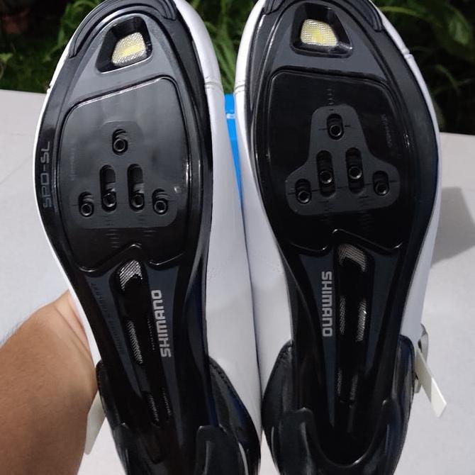 Sepatu Sepeda Cleat Roadbike Shimano RP3 White Original